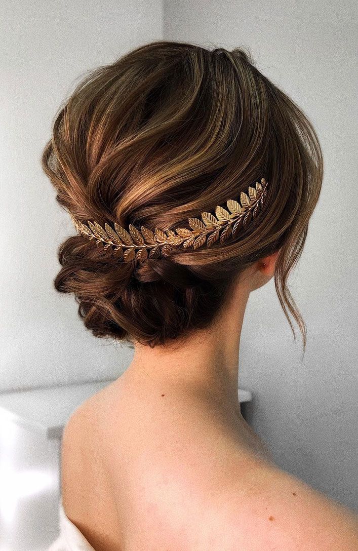 Elegant Prom Updo Wedding Hairstyles for Medium length Hair and Long Hair; Trending wedding hairstyles in 2019; updos; Short Bridal Hair, Hairstyles Theme, 100 Plus, Easy Hairstyles For Medium Hair, Prom Hairstyles For Short Hair, Short Hair Balayage, Penteado Cabelo Curto, Prom Hairstyles, Hairstyles For Short Hair