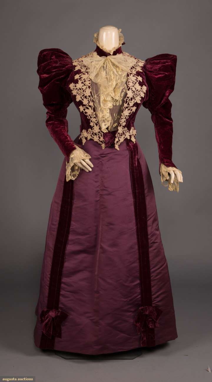 Upcoming Sales Grand Gowns, 1890 Dress, 1890s Dress, 1890 Fashion, 1890s Fashion, Victorian Ladies, 1800s Fashion, Period Clothing, Victorian Costume