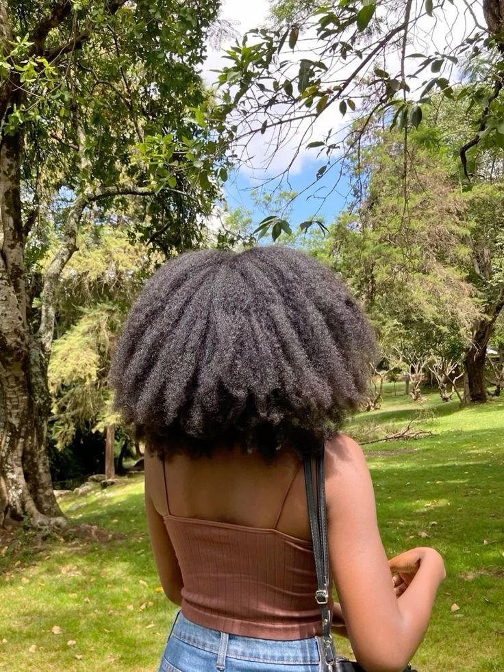 natural hair, 4chair, nature Healthy Black Hair, Cabello Afro Natural, Curly Hair Beauty, Beautiful Black Hair, Protective Hairstyles For Natural Hair, Long Healthy Hair, Natural Afro Hairstyles, 4c Natural Hair, Natural Hair Beauty