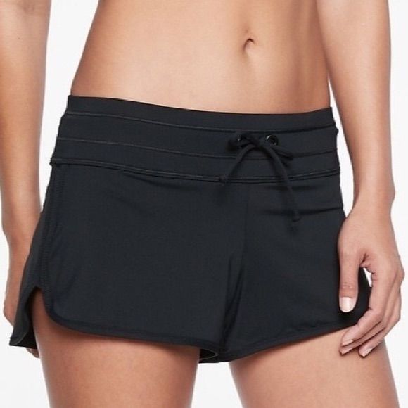 These Swim Shorts Are Ideal For Surfing, Swimming, And All Kinds Of Water Sports. They’re Made Of A Sleek Recycled Fabric With Powerful Stretch. Semi-Fitted. Mid-Rise. Sits Below The Natural Waist. Back Pockets. Adjustable Drawstring Waist. Built-In Brief For Total Coverage. Brand New With Tags. Black Sporty Swimming Activewear, Casual Stretch Swimwear For Training, Sporty Go-dry Swimwear For Workout, Sportswear Go-dry Swimwear For Workout, Sportswear Swimwear For Workout, Athleisure Swimwear With Go-dry For Sports, Athleisure Go-dry Swimwear For Sports, Athleisure Swimwear For Sports, Sporty Moisture-wicking Swimwear For Workout