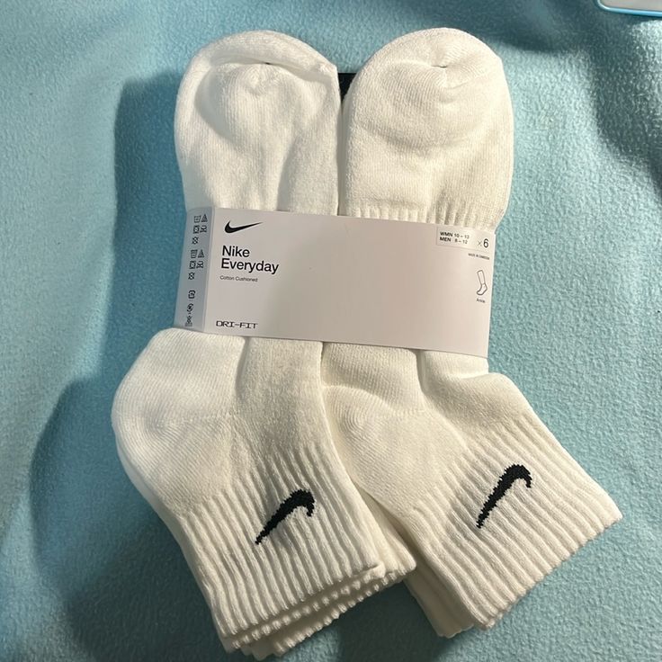 Nike Unisex Cotton Cushioned Ankle Socks Size - Men’s 8-12 Woman’s 10-13 / (L) Style - Sx7669-100 Color - White Cotton Cushioned Dry-Fit 70% Cotton, 28% Polyester, 2% Spandex *** Brand New New To Poshmark? Use Code @Iceskatingmom To Get $10 Off Your First Purchase!!! Nike Sports Socks For Winter, White Sports Socks For Winter, White Sporty Winter Socks, White Sporty Socks For Winter, Casual Nike Breathable Socks, Casual Breathable Nike Socks, Nike Casual Breathable Socks, Casual White Nike Socks, Comfortable White Cotton Socks