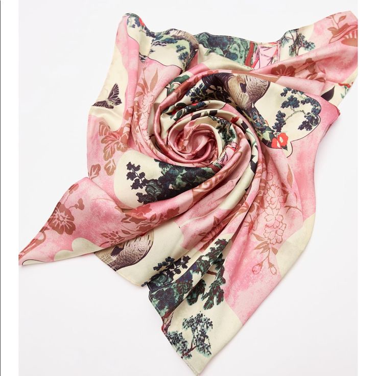 Zara Satin Effect Printed Handkerchief Chic Pink Scarves For Spring, Pink Feminine Silk Scarf, Pink Feminine Floral Print Scarves, Feminine Pink Floral Print Scarves, Pink Floral Print Silk Scarf, Pink Floral Print Feminine Scarves, Pink Silk Scarf For Spring, Chic Pink Scarf As Gift, Elegant Pink Floral Print Scarves