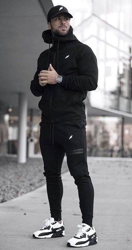 Black Hoodie Outfit, Sporty Outfits Men, Mens Winter Fashion Outfits, Black Outfit Men, Athleisure Men, Gym Outfit Men, Dope Outfits For Guys, Mens Trendy Outfits, Mens Casual Dress Outfits