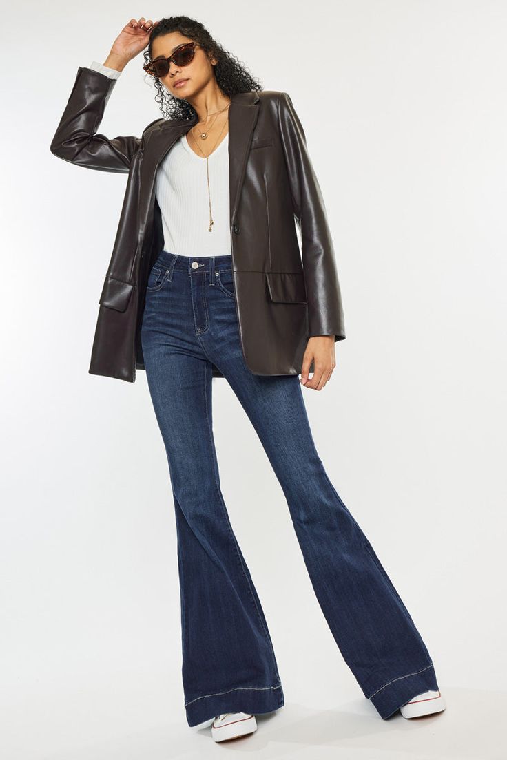 Braelynn High Rise Super Flare Jeans Dark Flare Jeans Outfit, Dark Flare Jeans, Super Flare Jeans, Indigo Jeans, Fitted Joggers, Outfit Jeans, Outwear Jackets, Fresh Look, Feature Light