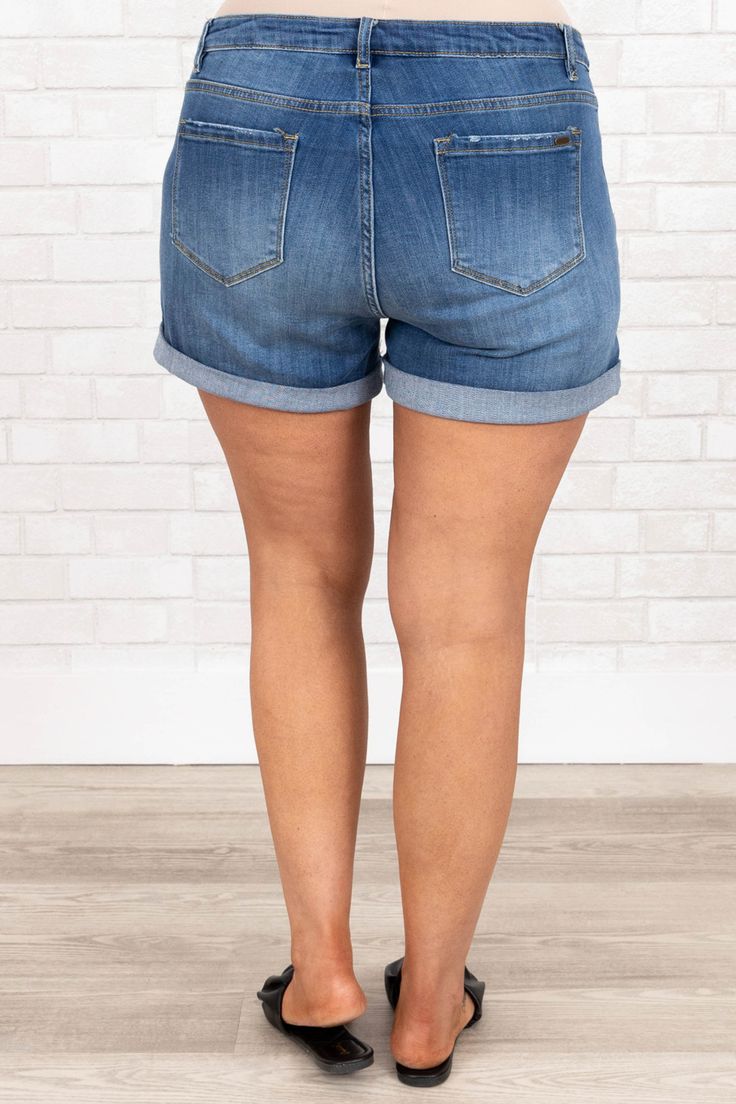 These shorts were made for shooting the breeze! They have a classic medium wash you can style with everything in your wardrobe! They're comfortable for all day wear, have a figure-flattering fit, and feature the cutest pre-cuffed hemline! Pair these shorts with a cute top and sandals for an effortlessly chic look! 65.4% Cotton, 33.6% Polyester, 1% Spandex Chic Look, Model Fits, Cute Top, Cute Tops, The Cutest, Spandex, Sandals, Wardrobe, How To Wear