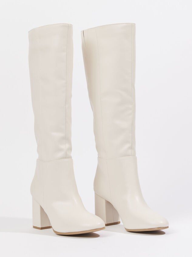 Marianna Boots | Altar'd State Cute White Boots, Mini Skirt And Blazer, White Heel Boots, White Knee High Boots, Fall Footwear, Booties For Women, Slouched Boots, Girl Fits, White Boots