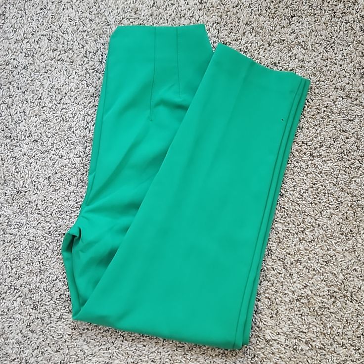 Nwot Zara Trousers Color Green Size Small Fitted Green Zara Pants, Formal Stretch Green Pants, Zara Green Straight Leg Pants, Zara Elegant Green Bottoms, Zara Stretch Dress Pants For Formal Occasions, Elegant Green Zara Pants, Green Straight Leg Dress Pants For Spring, Fitted Green Dress Pants For Spring, Zara Stretch Dress Pants For Spring