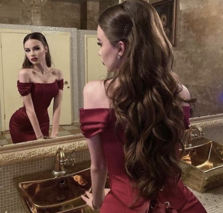 Vestidos Color Vino, Prom Dresses With Lace, Burgundy Prom Dresses, Burgundy Prom, Robes Glamour, Dresses With Lace, Preppy Dresses, Burgundy Prom Dress, Prom Dress Inspiration