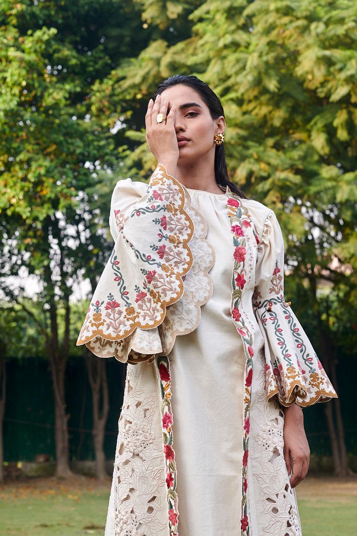 IVORY CUTWORK SLEEVELESS JACKET | C H A N D R I M A Cutwork Embroidery, Hand Embroidery Patterns Flowers, Party Wear Indian Dresses, Embroidery Designs Fashion, Embroidery Suits, Sleeveless Jacket, Embroidery Blouse, Embroidery Fabric, Hand Embroidery Patterns