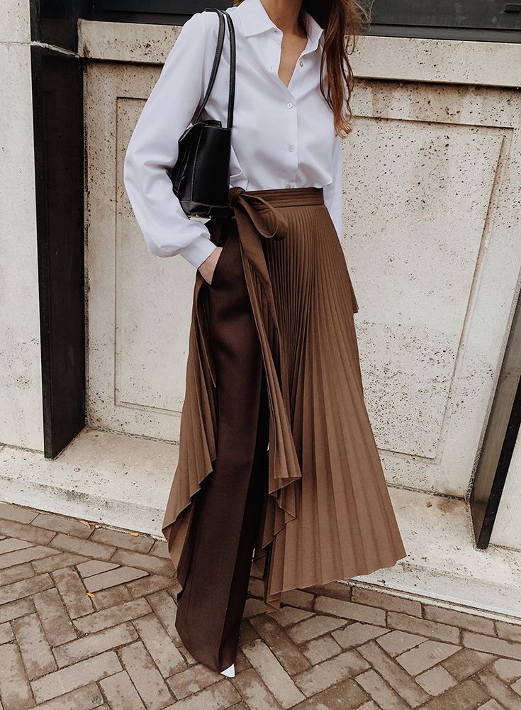 The Peter Do Skirt — MODEDAMOUR Skirt Inspo Outfit, Skirt On Pants, Skirt Pants Outfit, Skirt Over Pants Outfits, Skirts Over Pants, Pants With Skirt, Skirt Over Pants, Skirt With Pants, Skirt And Pants