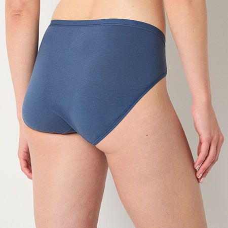 This Ambrielle brief panty is designed for a mid-rise with a high-leg cut from soft, breathable stretch-cotton with full back coverage to feel secure in your most essential layer.Fiber Content: 95% Organic Cotton, 5% SpandexFabric Description: KnitCare: Tumble Dry, Machine WashMaterial: CottonCountry of Origin: Imported Supportive Seamless Cotton Bottoms, Blue Bottoms With Stretch And Contoured Waistband, Stretch Blue Bottoms With Comfort Waistband, Blue Stretch Bottoms With Comfort Waistband, Seamless Cotton Sports Bottoms, Seamless Cotton Sport Bottoms, Stretch Cotton Brief Bottoms, Stretch High-cut Leg Bottoms For Loungewear, Stretch High-cut Leg Loungewear Bottoms