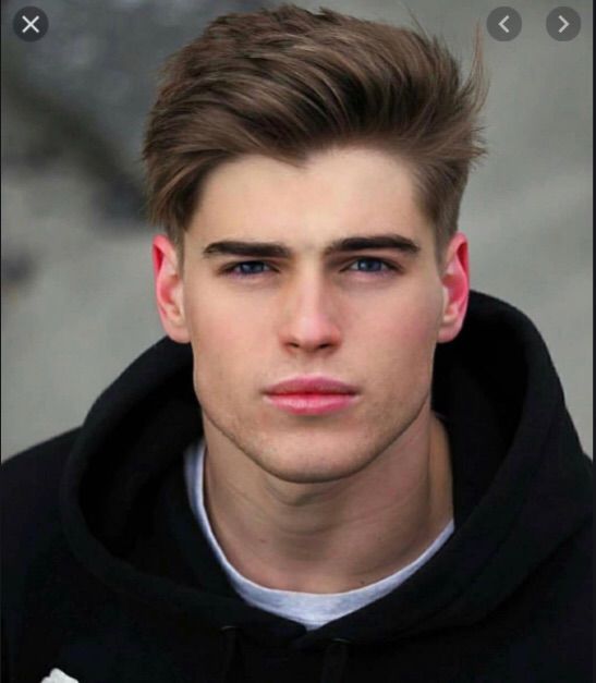 Hairstyles Headband, Quiff Haircut, Headband Ideas, Tan Skin Blonde Hair, Haircut For Square Face, Square Face Hairstyles, Quiff Hairstyles, Old Hairstyles, Hairstyles 2024