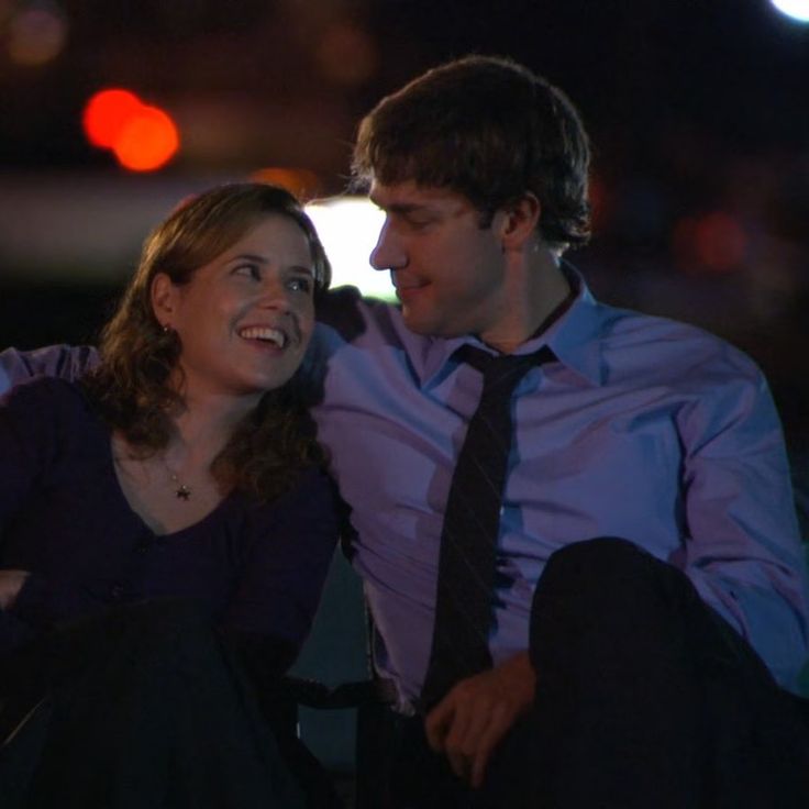 jim halpert pam beesly jam the office john krasinski jenna fischer Jim And Pam, Jim Pam, The Office Show, Jim Halpert, Septième Art, رعب نفسي, I Love Cinema, My Kind Of Love, The Love Club