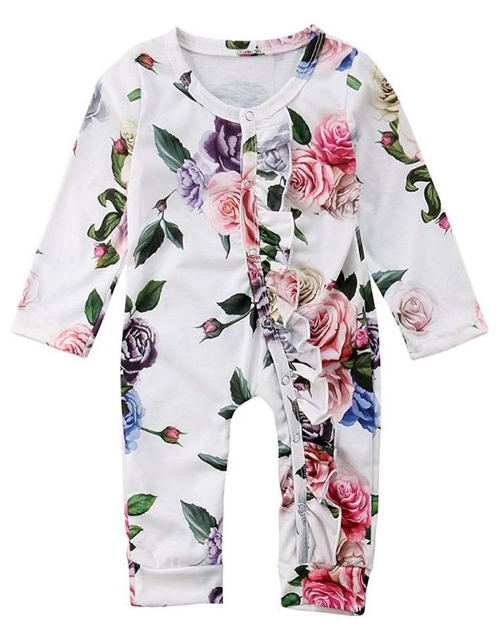 Beautiful long sleeve floral jumpsuit for baby girls. Shop it now Rose Jumpsuit, Girls Names Vintage, Romper Outfits, Flower Romper, Body Suit Outfits, Baby Jumpsuit, Baby Pajamas, Romper Outfit