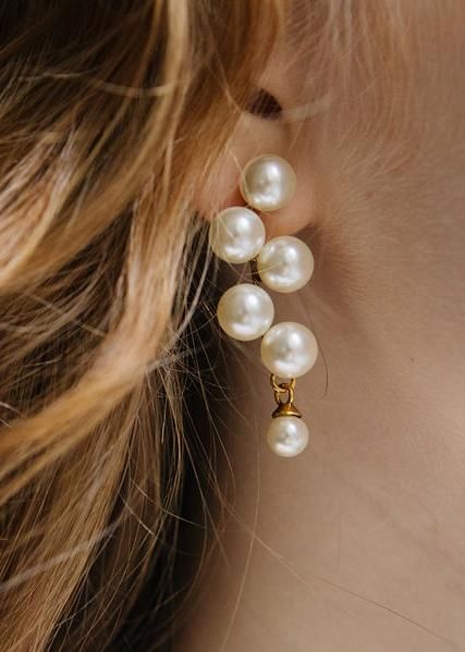 Marcella Earring – Jennifer Behr LLC Pearl Hair Accessories, Feminine Earrings, Luxury Hair Accessories, Pearl Headpiece, Metal Choker, Hair Accessories Pearl, Pearl Earrings Wedding, Jennifer Behr, Pearl Collection