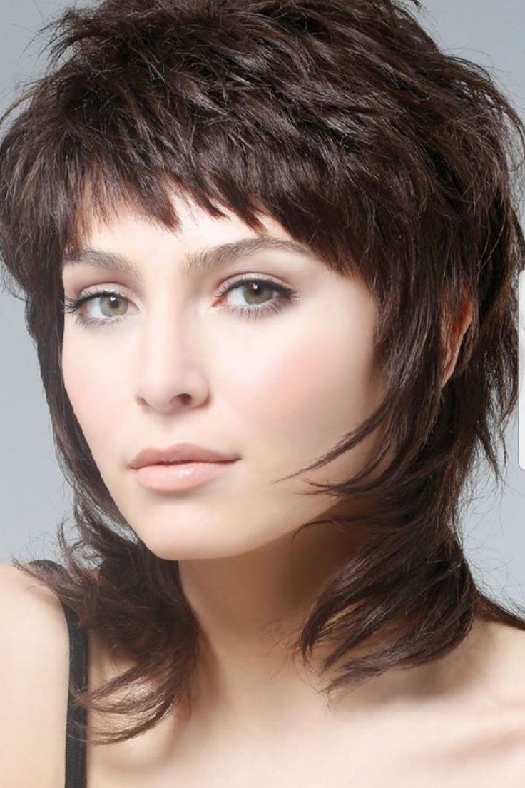 30 Edgy Shag Haircut Ideas For A Wild Style Shaggy Hairstyles, Rocker Hair, Modern Shag Haircut, Short Shaggy Haircuts, Medium Shag Haircuts, Long Shag Haircut, Short Shag Haircuts, Shaggy Short Hair, Short Shag Hairstyles