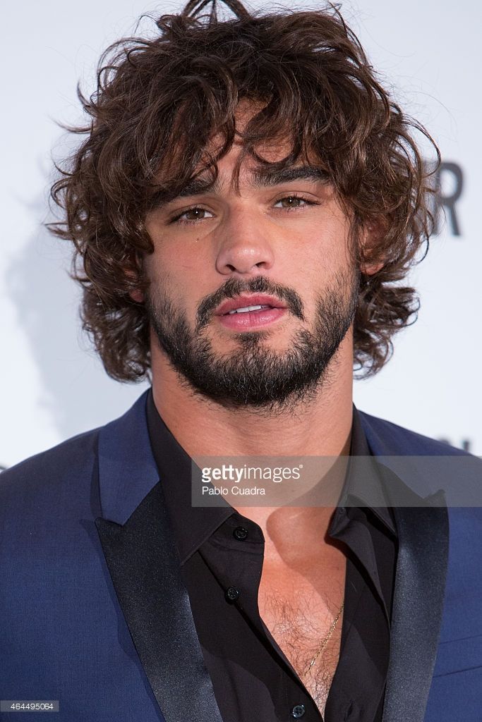 Hairstyle Man, Long Hairstyles For Men, Long Curly Hair Men, Male Haircuts Curly, Marlon Teixeira, Hairstyle For Men, Bangs For Round Face, Man Bun, Corte De Cabelo Masculino