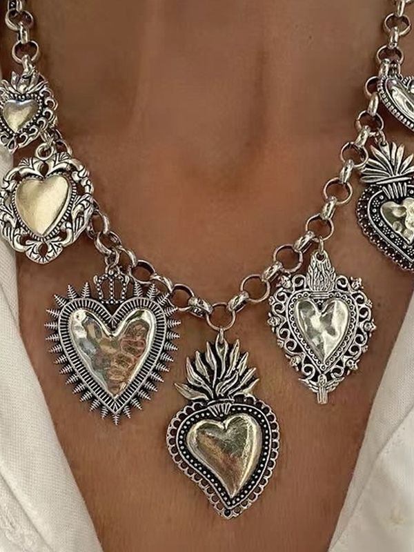 Chains Heart Shape Necklaces Accessories SILVER-One_size Heart Pendant Necklace Silver, Pendant Necklace Silver, Heart Shaped Necklace, Silver Heart Pendant, Chains Necklaces, Copper Necklace, Silver Accessories, Sacred Heart, Silver Chain Necklace