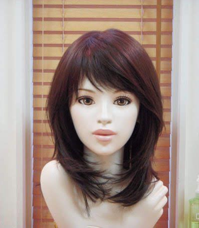 Two Layer Haircut Short, Short Layers Face Framing, Fringe Side Part, Wolfcut Side Bangs, Haircuts Medium Length With Bangs, Short Hair Styles Layers, Side Bangs Y2k, Shag Hairstyles Shoulder Length, Side Bangs Layered Hair