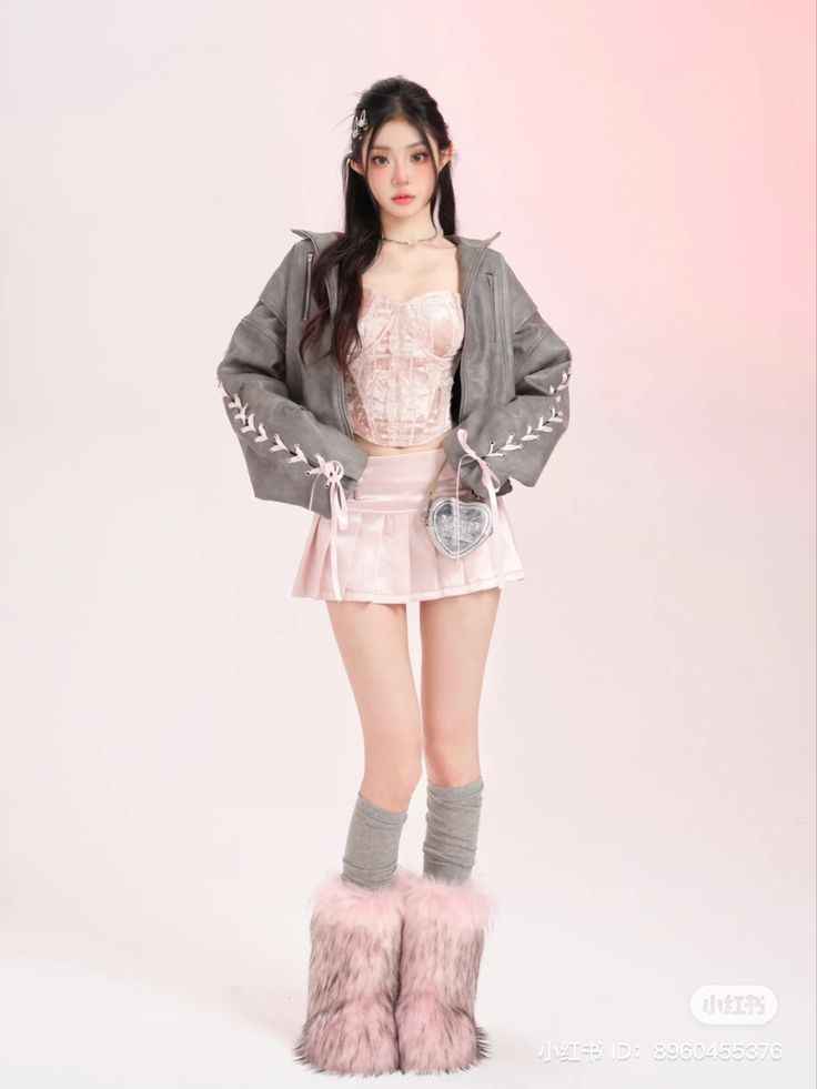 Ive Concert Outfit, Concert Kpop Outfit Ideas, Grunge Pink Outfit, Pink Kpop Outfit, Ive Concert, Peony Aesthetic, Street Outfits, Aesthetic Streetwear, Kawaii Fashion Outfits