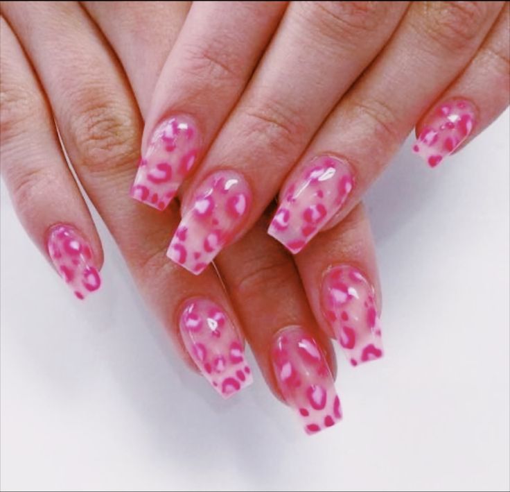 Pink Leaped Print Nails, Pink Leapord Print Nails, Pink Lepord Nails Designs, Light Pink Cheetah Nails, Hot Pink Cheetah Nails, Cheetah Nails Pink, Pink Cheetah Print Nails, Pink Leopard Print Nails, Pastel Goth Nails