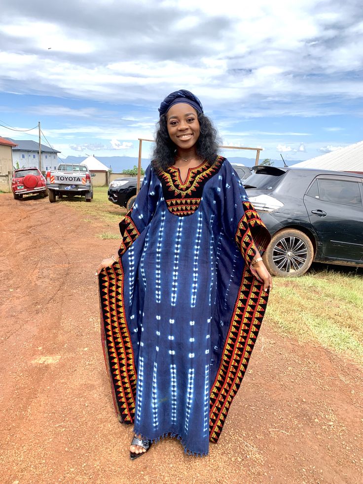 Bamenda Traditional Dress For Women, Bamenda Traditional Dress, Bamenda Traditional Wear, Cameroonian Food, Traditional Wear For Women, African Outfits For Women, Traditional Dress For Women, African Traditional Wear, Mommy Daughter Outfits