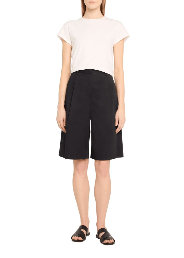 Find MATTEAU Long Chino Shorts on Editorialist. Matteau 90sinspired long shorts crafted from organic cottonblend twill with single front pleating High waist Side seam and back welt pockets Relaxed fit Wide, straight legs Button/zip fly; belt loops Organic cotton Made in Australia Casual Cotton Culottes, Fitted Cotton Culottes In Casual Style, Fitted Cotton Culottes Casual Style, Casual Cotton Culottes For Work, Casual Fitted Culottes For Work, Cotton Bermuda Shorts For Work, Chic Bermuda Cotton Shorts, Chic Relaxed Fit Cotton Bermuda Shorts, Chic Knee-length Cotton Bottoms