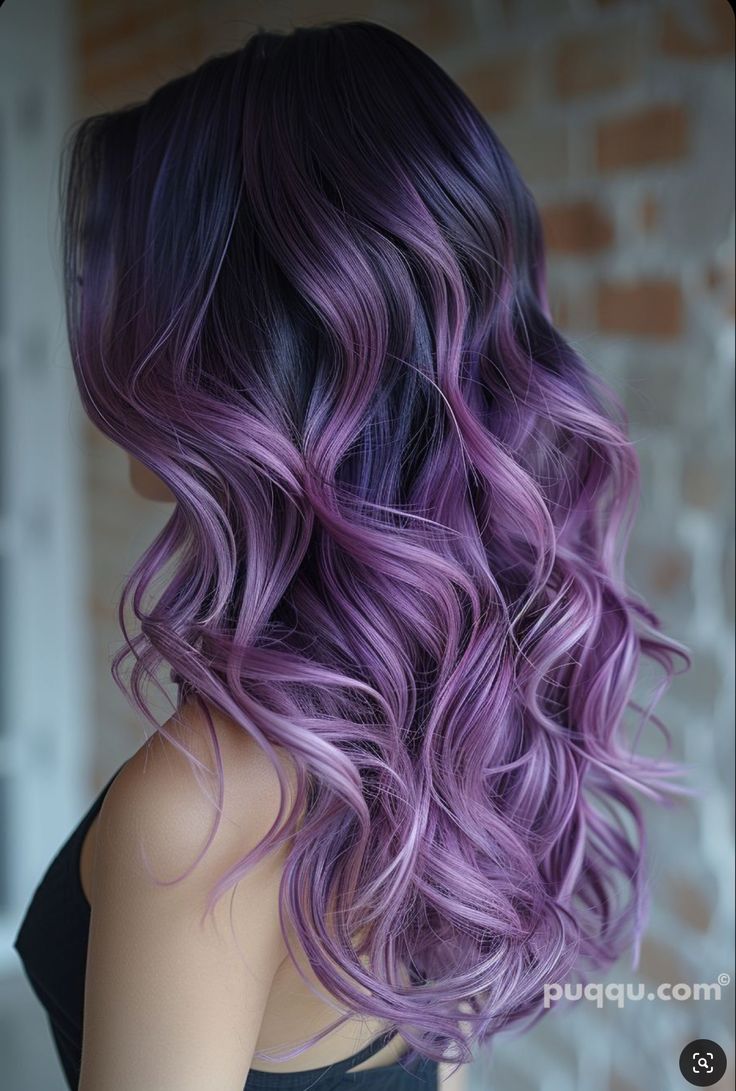 Purple To Lavender Ombre Hair, Lavender Ombré Hair, Purple Into Pink Hair, Brunette Lavender Hair, Vivid Summer Hair Color, Summer Purple Hair, Purple Balayage Brunette, Lilac Ombre Hair, Dark Lavender Hair