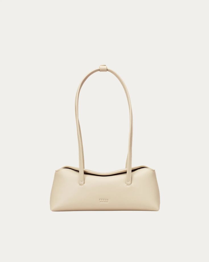 Mini Chrystie Oat – Freja New York Chic Rectangular Baguette Bag For Everyday, Chic Rectangular Baguette Bag For Daily Use, Classic Baguette Bag With Double Handle For On-the-go, Classic Baguette Bag With Double Handle, Trendy Everyday Baguette Bag With Top Carry Handle, Weekender Bag, Oats, Bag Accessories, Ring Size