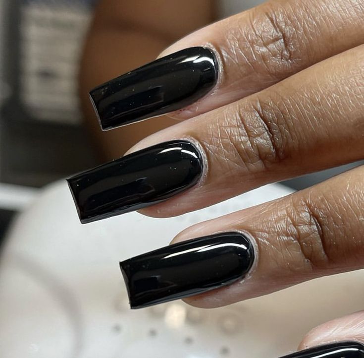 Black Plain Nails, Plain Black Nails, Black Square Acrylic Nails, Gel Nails Shape, Plain Nails, Black Acrylic Nails, Hand Photo, Polygel Nails, Work Nails