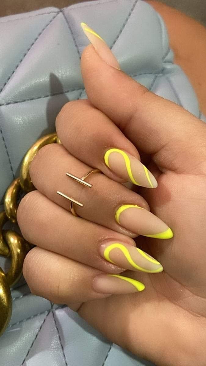 Neon Yellow Coffin Acrylic Nails, Neon French Almond Nails, Neon Yellow Acrylic Nails Designs, Lime Green Nails With Design, Yellow Pointy Nails, Lemon Green Nails, Mint Almond Nails, Almond Neon Nails, French Neon Nails