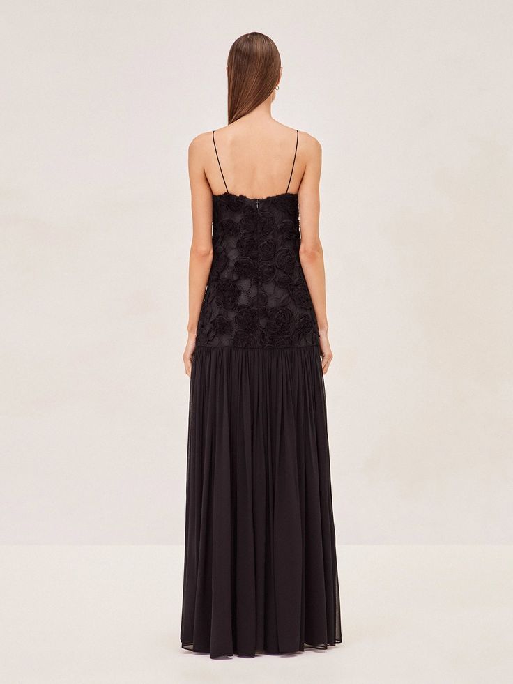 Discover the Natalina Dress, with its flowing silhouette, this dress features an intricately pleated skirt that dances with each step, and a fitted bodice adorned with floral appliqué for an added touch of elegance. Skirt Jumpsuit, Floral Applique, Top Dress, Instagram Shop, Fitted Bodice, Skirt Pants, Jacket Tops, Pleated Skirt, Blazer Jacket