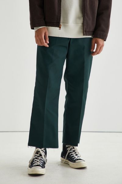 Dickies UO Exclusive Cutoff 874 Work Pant | Urban Outfitters Navy Blue Dickies Pants Outfit, Dickies 874 Outfit, Dickies Outfits Men, Dickies Outfit, Cropped Pants Men, Pants Outfit Work, Blue Pants Men, Dickies 874, Pants Outfit Men