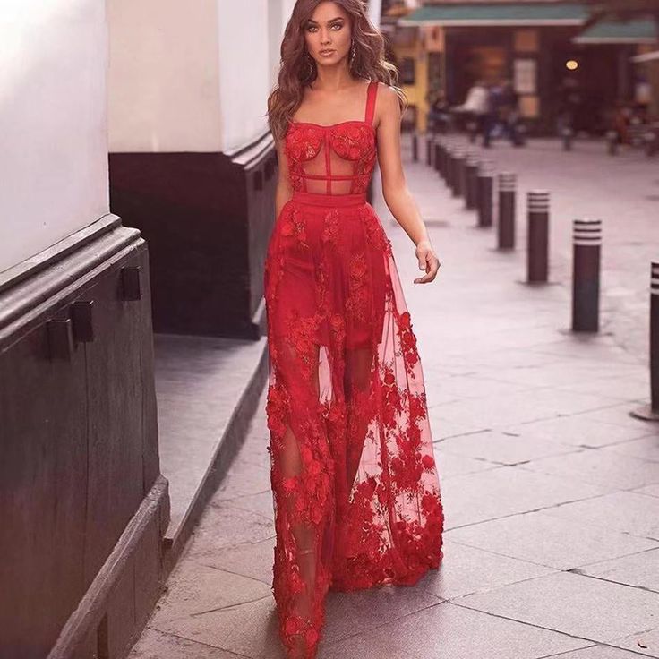 Red Lace Maxi Dress, Long Bandage Dress, Catwalk Dress, Black Lace Evening Dress, Long Party Gowns, Prom Dress Ideas, A Line Prom Dresses, Lace Evening Dresses, Applique Dress