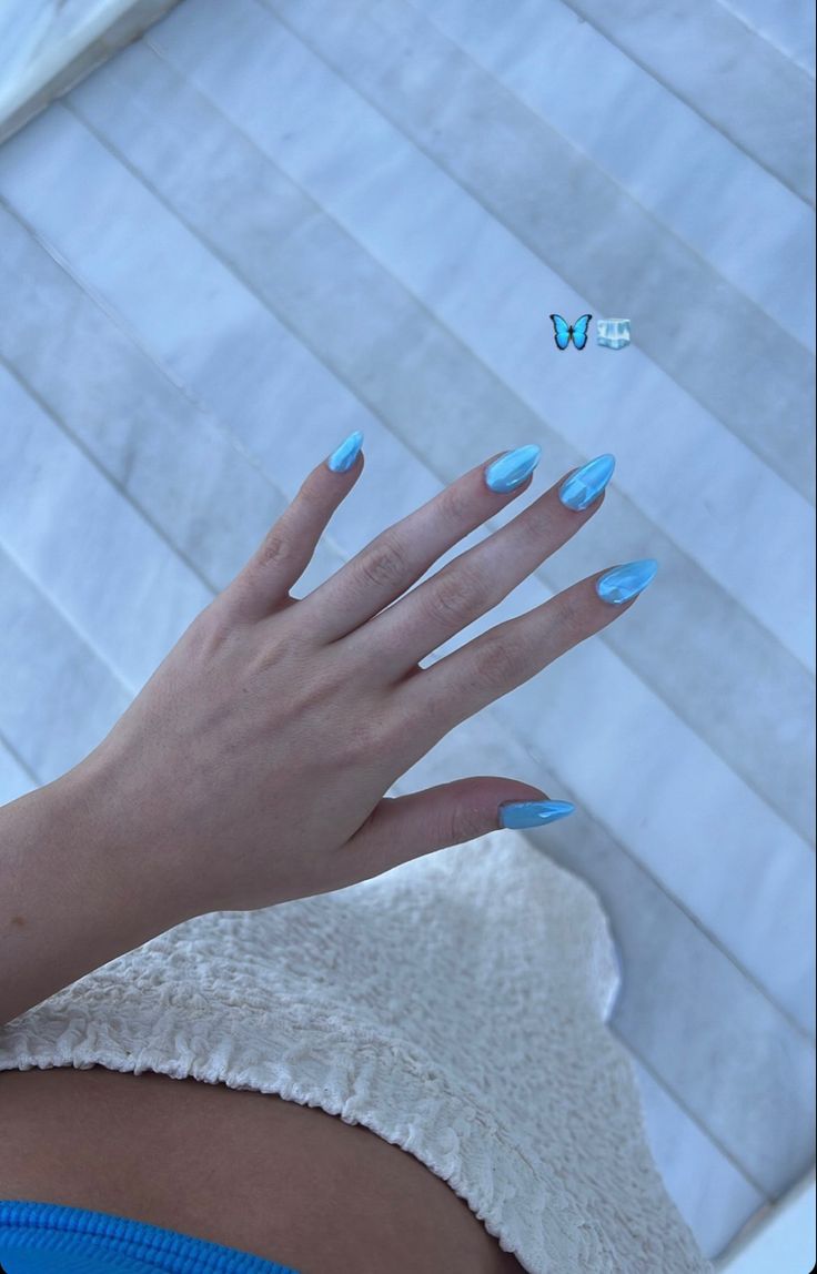 Alice Blue Nails, Summer Nails Inspo 2024 Blue, Baby Blue Glazed Nails, Sky Blue Chrome Nails, Bright Blue Chrome Nails, Blue Glazed Nails, Blue Ice Nails, Carolina Blue Nails, Iced Nails