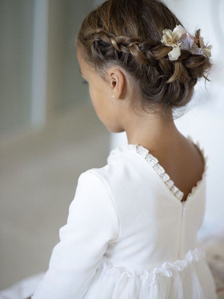 5 Hairstyles, First Communion Hairstyles, Communion Hairstyles, Girl Hair Dos, Bridesmaid Hairstyles Half Up Half Down, Hairstyles Bridesmaid, Shoulder Hair, Hair Bridesmaid, Bridesmaid Hair Down