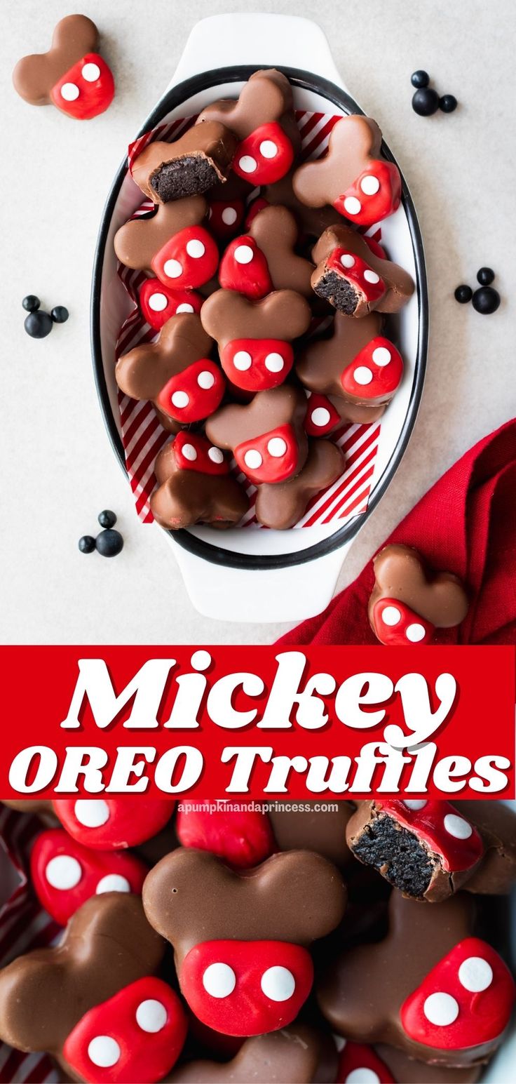 Chocolate covered Mickey shaped oreo ball truffles with red candy coating and white sprinkles. Hocus Pocus Movie Night, Mickey Mouse Desserts, Oreo Balls Recipe, 7 Layer Bars, Oreo Cookie Recipes, Hocus Pocus Movie, Thanksgiving Desserts Table, Disney Desserts, Layer Bars