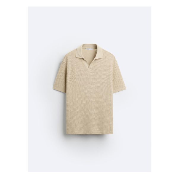 Relaxed fit polo shirt. Lapel collar with front opening. Short sleeves. Rib trim. Textured Polo, Mens Polo Shirts, Lapel Collar, Polo Shirt, Short Sleeves, Zara, Relaxed Fit