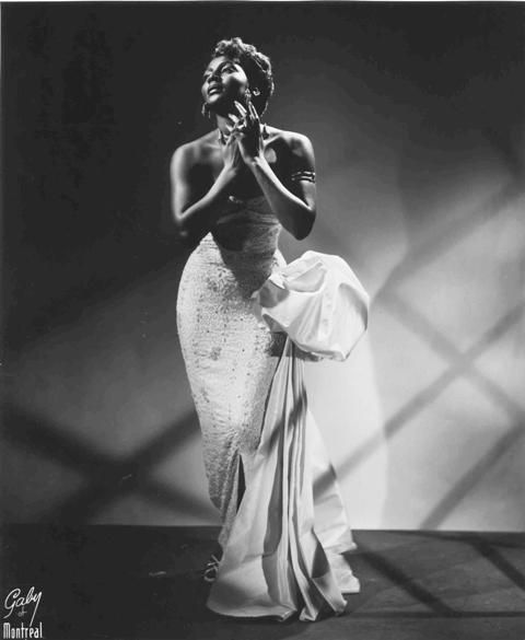 Joyce Bryant, Glamour Quotes, Black Hollywood Glamour, Black Glamour, Vintage Hollywood Glamour, Josephine Baker, Vintage Black Glamour, Glam Photoshoot, Black Hollywood