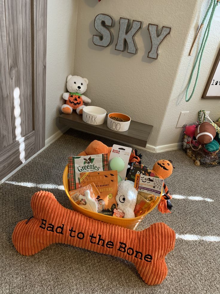 Spooky basket ideas for boyfriend, Spooky basket ideas for girlfriend, spooky basket ideas for friends,Creative Spooky Boo Basket Ideas, boo basket ideas for girlfriend, boo basket ideas for boyfriend, Boo Basket Gift Filler Ideas, boo basket ideas for best friend, boo basket for boyfriend, boo baskets for adults, halloween boo basket ideas Dog Halloween Gift Basket, Spooky Basket For Dog, Dog Halloween Basket, Dog Spooky Basket, Dog Boo Basket, Dog Halloween Decor, Halloween Dog Party, Halloween Spooky Baskets, Brown Aesthetic Fall