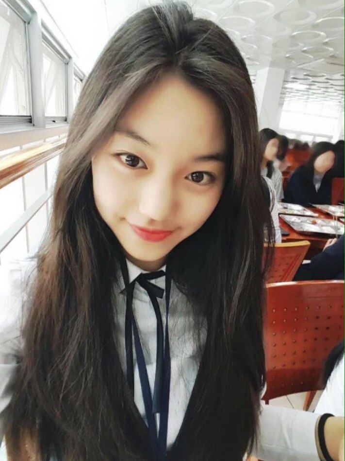 Kim Doyeon #produce101 #IOI Kim Do Yeon, Kim Doyeon, Korean Birthday, Unique Faces, Produce 101, Girl Crushes, Cultura Pop, Kpop Fashion, These Girls