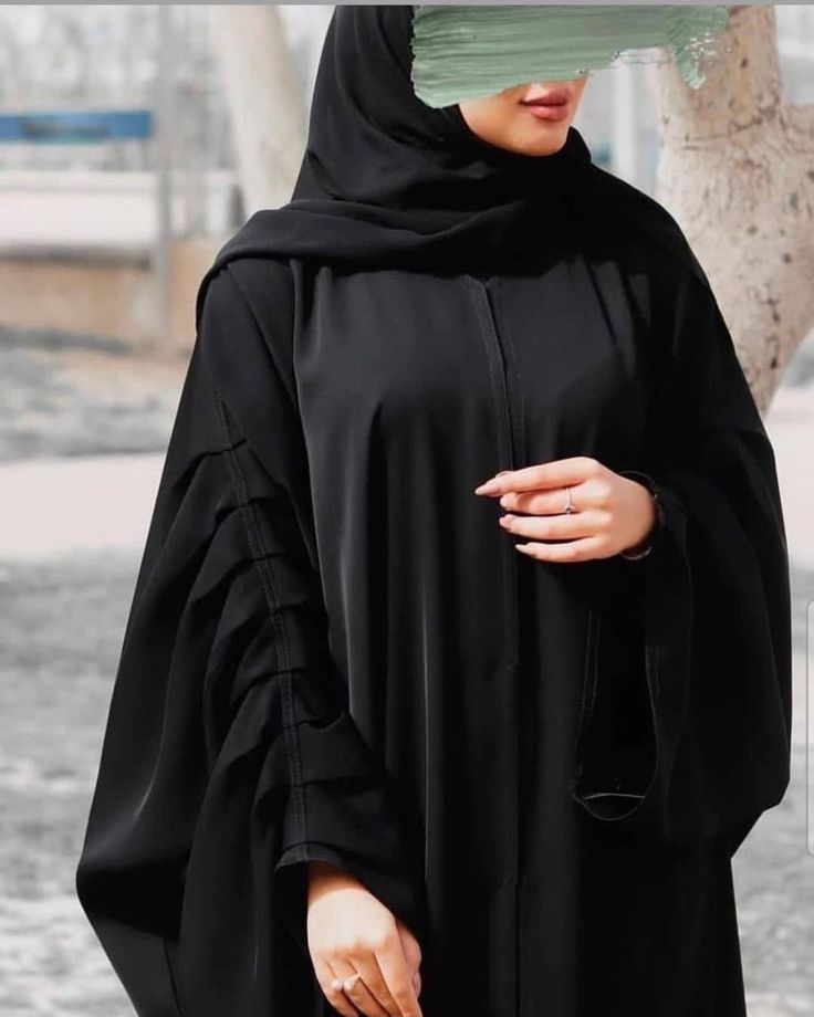 Burqa Designs Simple Black, Latest Burkha Designs Black 2023, Pardha Model Black, Burqa Designs Simple, Abaya Designs Latest Simple, Black Abaya Designs Simple, Simple Abaya Designs, Burkha Designs, Burqa Designs