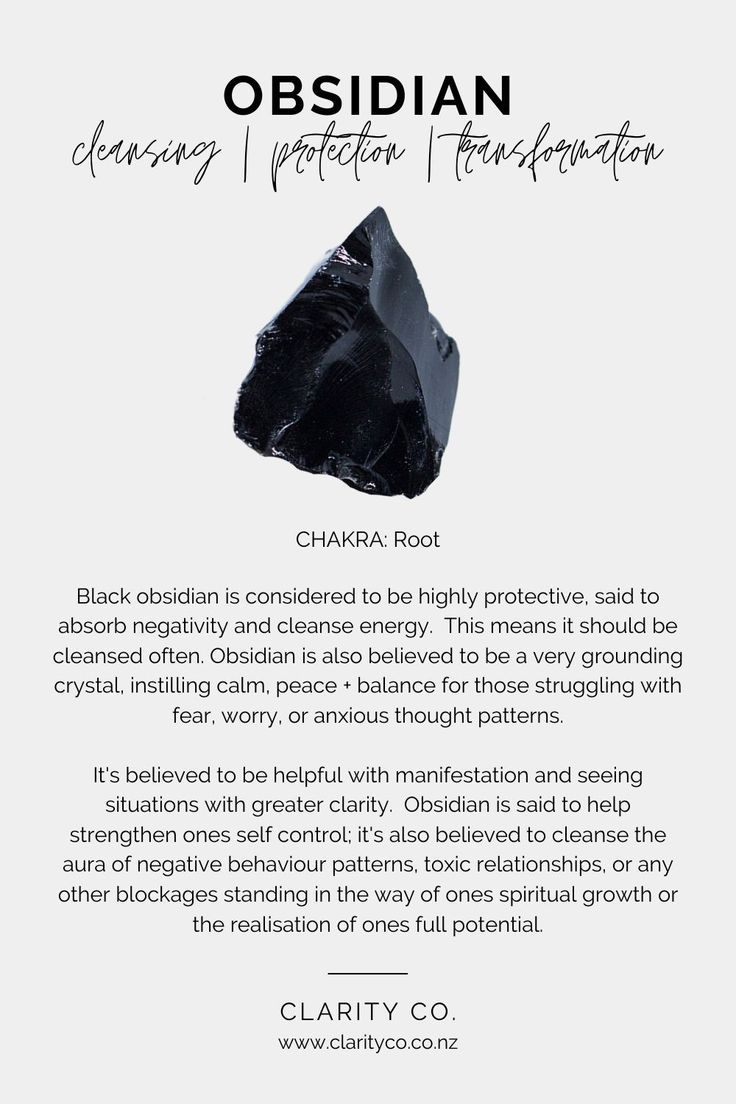 Obsidian Crystal Meaning and Metaphysical Properties Obsidian Crystal Meaning, Obsidian Properties, Crystal Affirmations, Cleanse Energy, Crystal Seashells, About Crystals, Obsidian Crystal, Oracle Tarot, Crystal Healing Stones