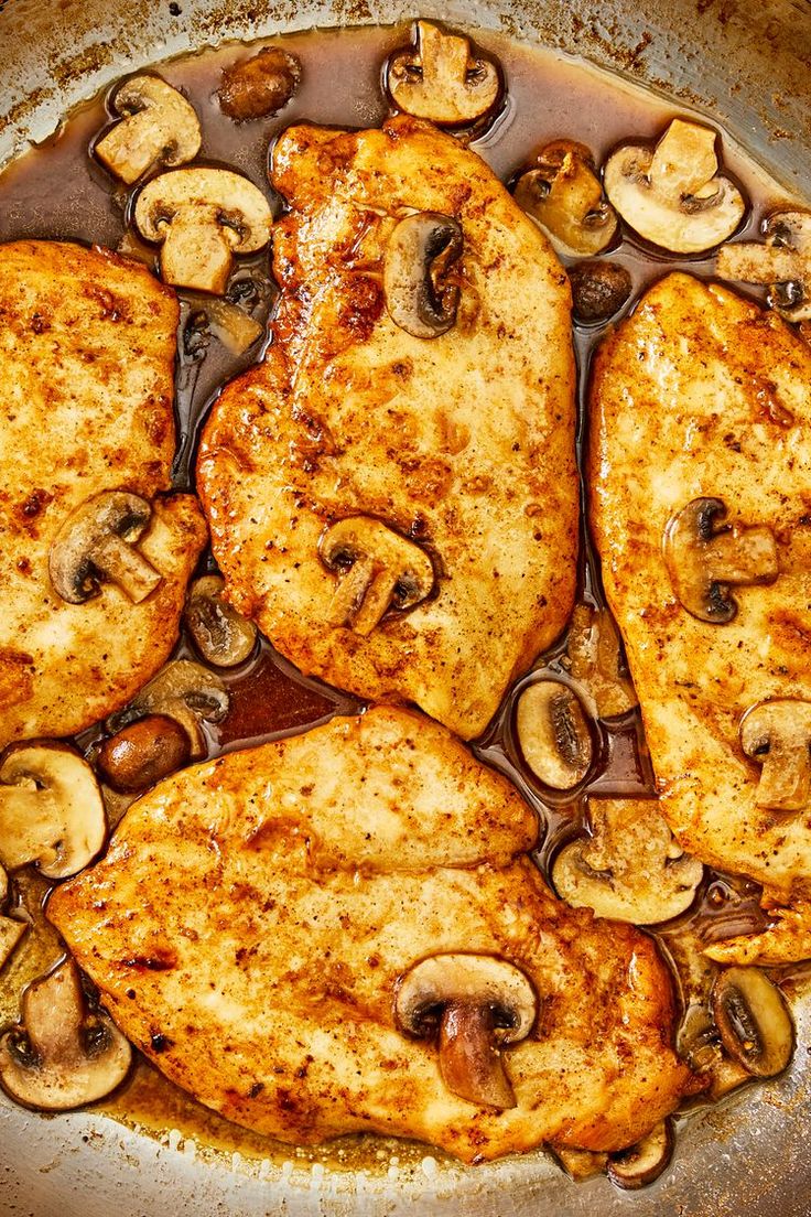 Chicken Marsala Chicken Marsella, Pan Fried Chicken Breast, Salmon Appetizer, Marsala Chicken Recipes, Fried Chicken Breast, Chicken Marsala, Dinner Party Recipes, Cook Chicken Breast, Boneless Chicken Breast