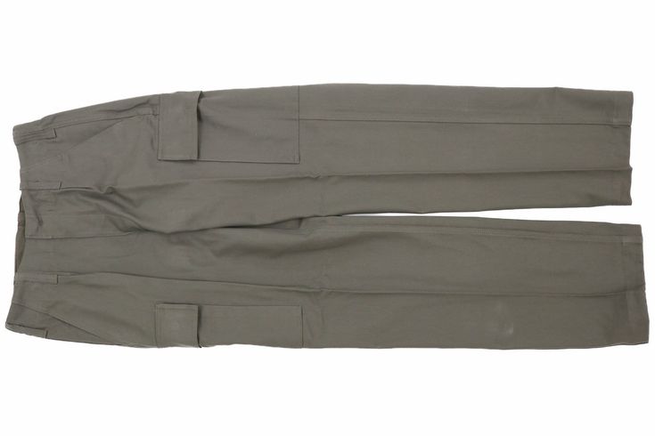 Up for sale is an Authentic German Army Moleskin Grey Pants Bundeswehr Camo Military Surplus Uniform Camouflage Trousers Cargo Pants. Please Note - different variations and color schemes may be sent. Size : Small Regular Gr.6 (Approximate) Waist - 30 inches Inseam - 31 inches Length - 43 inches Khaki Military Cargo Pants For Workwear, Khaki Combat Pants For Fall, Khaki Combat Full-length Pants, Military Style Hunting Bottoms With Pockets, Khaki Full-length Combat Pants, Khaki Cargo Pants For Hunting With Pockets, Military Hunting Bottoms With Pockets, Khaki Cargo Pants With Pockets For Hunting, Khaki Full Length Combat Pants