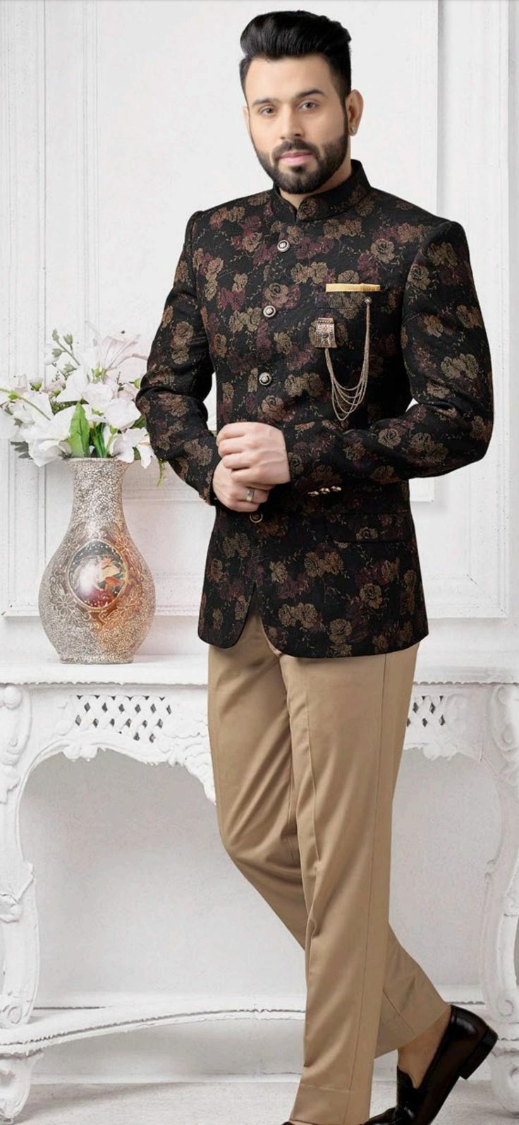 Cocktail Outfit Ideas, Jodhpuri Coat Pant, Jodhpuri Suits For Men Latest, Casual Wedding Suit, Formal Shirt Design, Marriage Clothes, Indian Wedding Suits Men, Jodhpuri Suits, Suit For Men Wedding