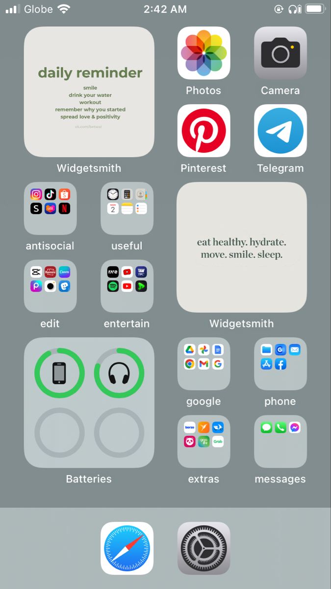 the iphone's home screen is shown with different icons