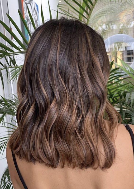 10 Major Winter Hair Colors, Winter Hair Colors, Brown Hair Looks, Brown Hair Inspo, Brunette Hair With Highlights, Brunette Balayage Hair, Brown Hair Balayage, Balayage Brunette, Winter Hair