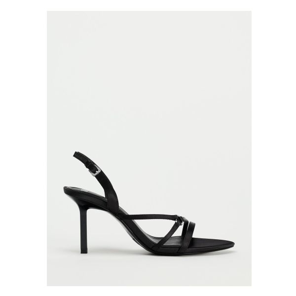 Stiletto heeled sandals. Front straps. Buckled strap closure. Heel height: 3.1 inches (8 cm) Zara Strappy, Hak Tinggi, Zara Sandals, Hair Fragrance, High Heels Stilettos, Shoes Trainers, Trouser Jeans, Heeled Sandals, Heel Sandals