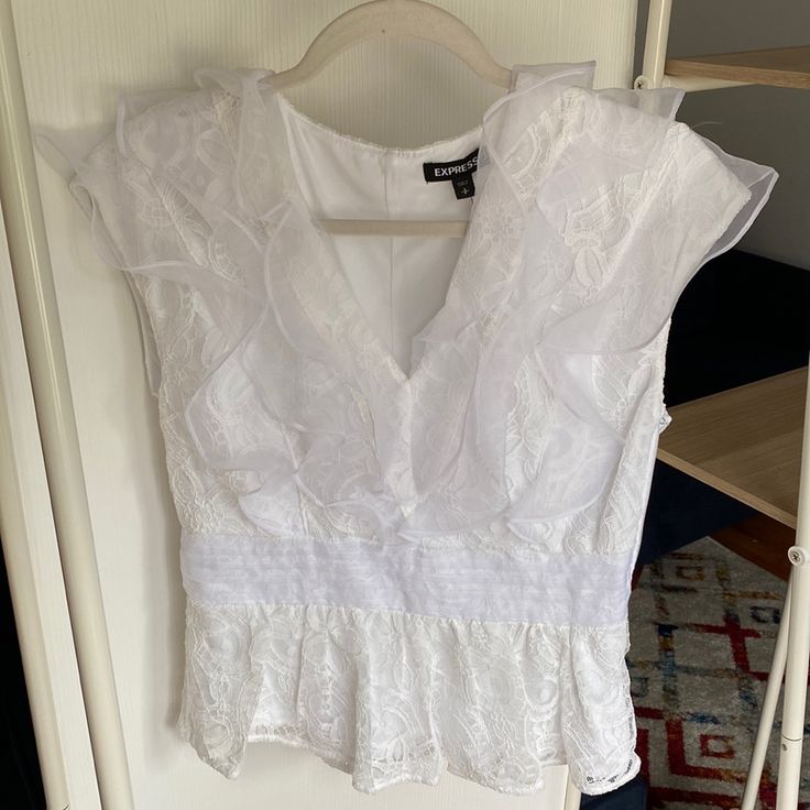 This Short Sleeved Blouse Is Brand New With Tags - Originally $88! It Is White/Off-White And Has Lace And Ruffle Detail Throughout. Women’s Size Small Messages And Offers Welcome! Bundle 3 Items For 10% Off! White Peplum Blouse For Brunch, Elegant White Tops With Ruffle Hem, Elegant White Top With Ruffle Hem, Fitted White Blouse With Ruffle Hem, White Peplum Top For Party, White Top With Ruffle Hem For Party, White Ruffle Hem Top For Party, White Party Top With Ruffle Hem, White Peplum Blouse With Ruffles